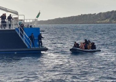 На 7 февруари сутринта граничният полицейски кораб Балчик получава информация