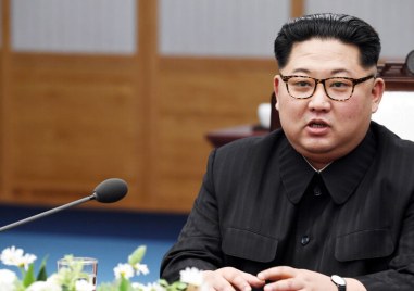 Севернокорейският лидер Ким Чен Ун заяви че страната няма да