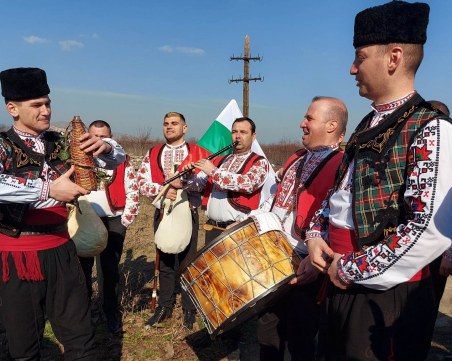 С шествия и винени конкурси община „Родопи