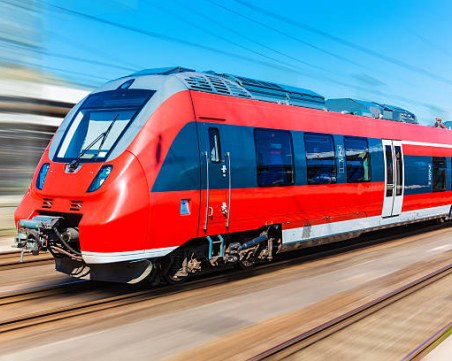 Въоръжен с брадва и нож взе заложници в швейцарски влак, полицията го застреля