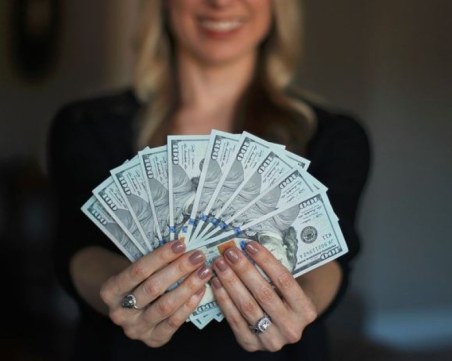 За последната година: Появиха се над 280 нови милионери у нас