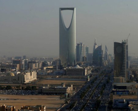 Рияд плаши с 