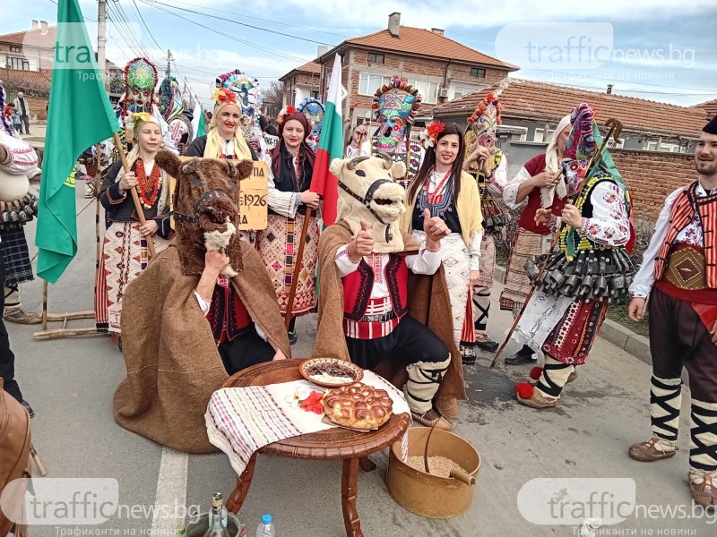 В Раковски проведоха за 22-ри път кукерските и маскарадни игри „Кукове