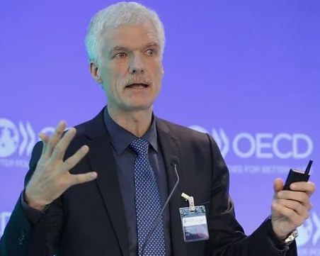 Създателят на PISA: Образователната система трябва да е по-адекватна и по-приложима