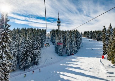 Ски зоната в Пампорово е отворена частично от 11 45 часа