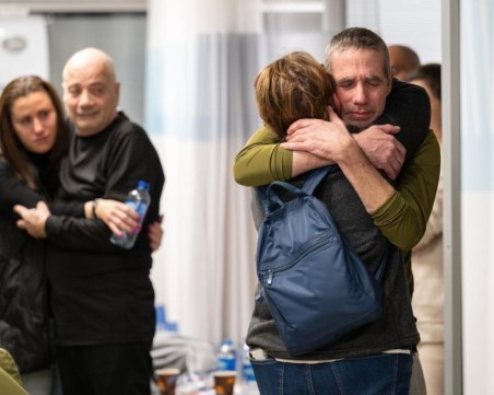 След ожесточен щурм: Израел освободи първите цивилни заложници в Газа