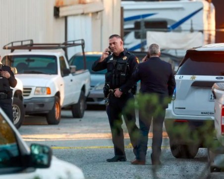 Застреляха жена, открила стрелба в църква в САЩ