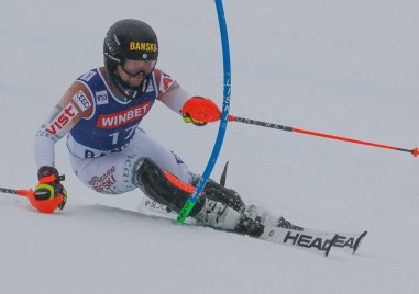 Най добрият ни скиор в алпийските дисциплини Алберт Попов стана първият