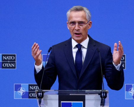 Министрите на отбраната на НАТО обсъждат подкрепата за Украйна и разходите за отбрана