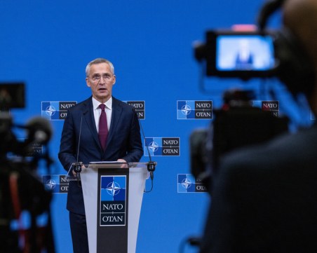 НАТО представи данни за военните разходи на алианса