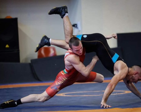 Пловдивски борец ще участва на Европейското по борба