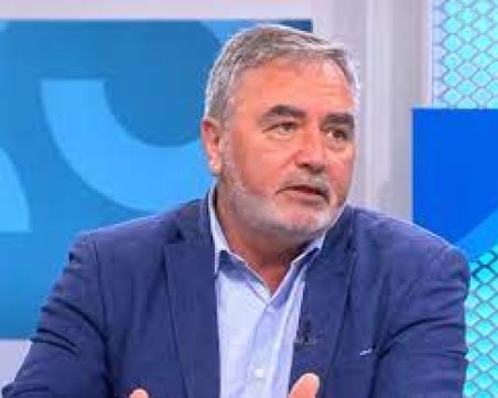 Поредна измама: Името на доц. Ангел Кунчев беше използвано във фалшива реклама на медикаменти