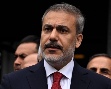 Турското външно министерство: Израел извършва престъпление в Рафах