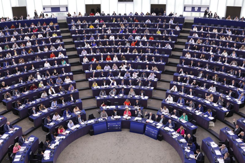 ЕС прие общо законодателство за насилието срещу жени