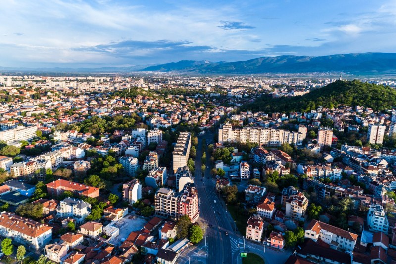 По-топло и с по-високи температури ще бъде времето в Пловдив