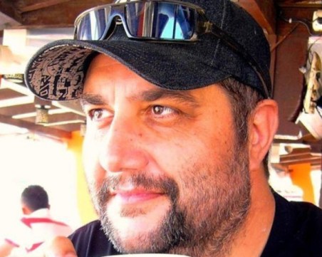 Петър Краевски представя стихосбирката си 