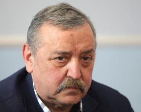 Проф. Кантарджиев: Грипната вълна мина, с всяка седмица случаите ще намаляват