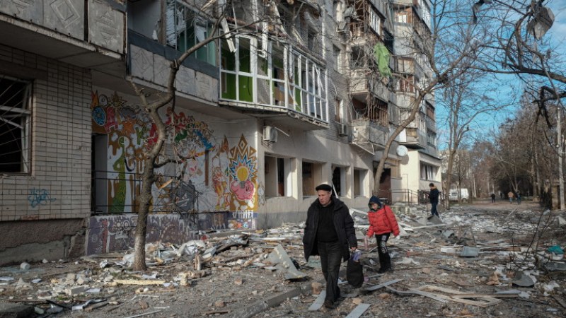 Възстановяването на икономиката на Украйна след инвазията на Русия преди близо