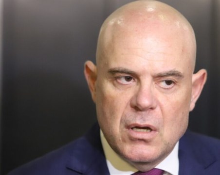 Иван Гешев: Не познавам Нотариуса. Призовавам да направят комисия и за Алексей Петров