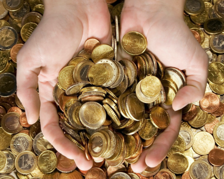 Скритите послания: 6 изпитани метода как да привлечем парите и късмета на наша страна