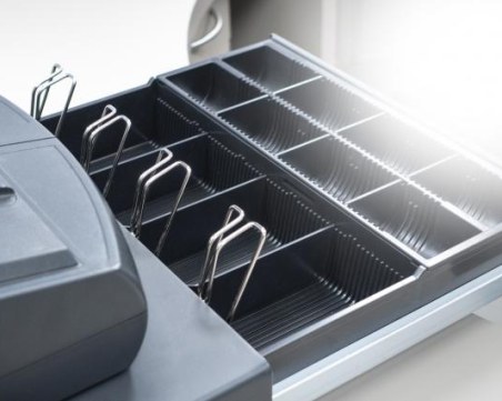 Заловиха 22-годишен, опитал да открадне оборота на магазин в Пловдив