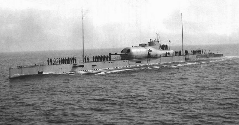 Най-голямата подводница в света – Сюркуф, потъва в Атлантическия океан