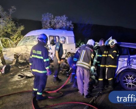 13 тежки катастрофи са станали в старната през последното денонощие, 15 са пострадали