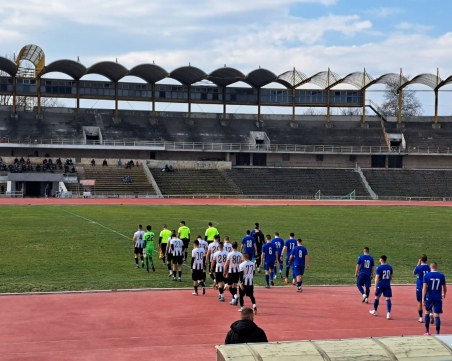 Спартак взе пловдивското дерби с Локо 2 в мач с 5 гола