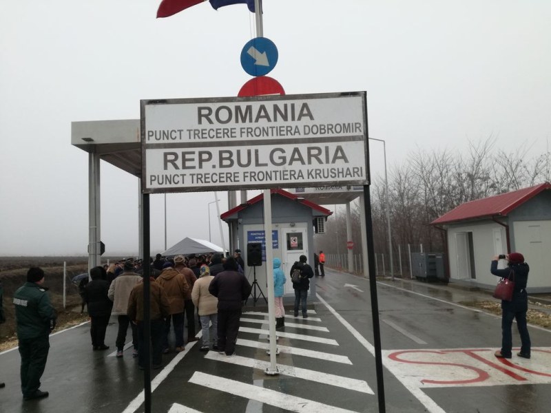 Арестуваха 38-годишен българин в Румъния с голямо количество цигари