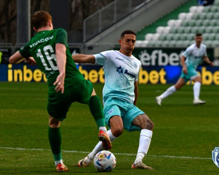 Лудогорец обърна Черно море и си върна първото място