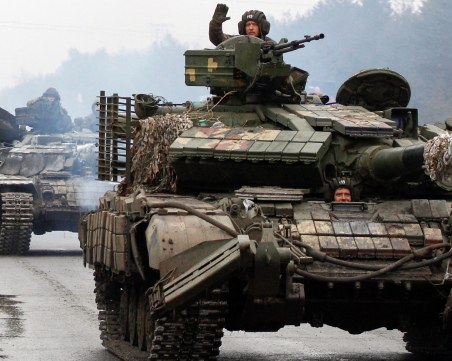 Руското военно министерство: Русия е завзела изцяло коксохимическия завод в Авдеевка