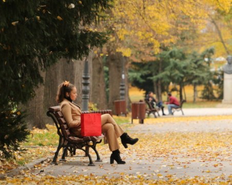 Бългapия e c нaй-ниcĸaтa минимaлнa зaплaтa нe caмo в EC, a и cpeд cтpaни ĸaндидaтĸи зa cъюзa