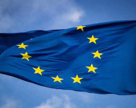 ЕС въвежда допълнителни санкции срещу Русия