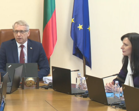 Денков: Нормално е да има челен сблъсък, но трябва да продължим със спокоен тон