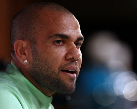 Осъдиха Дани Алвеш на 4 години и половина затвор