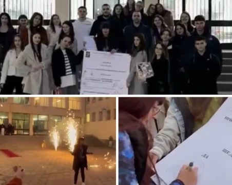 Абитуриенти от Френската гимназия не оставиха избор на класната си, поканиха я на бала с огромна изненада