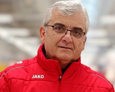 Гигант Съединение издигна футболен агент за шеф на БФС