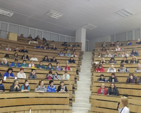 Пловдивска болница с програма за обучение на санитари