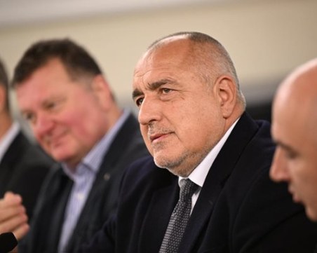 Борисов: Доверието в (не)коалицията е паднало до ледена епоха