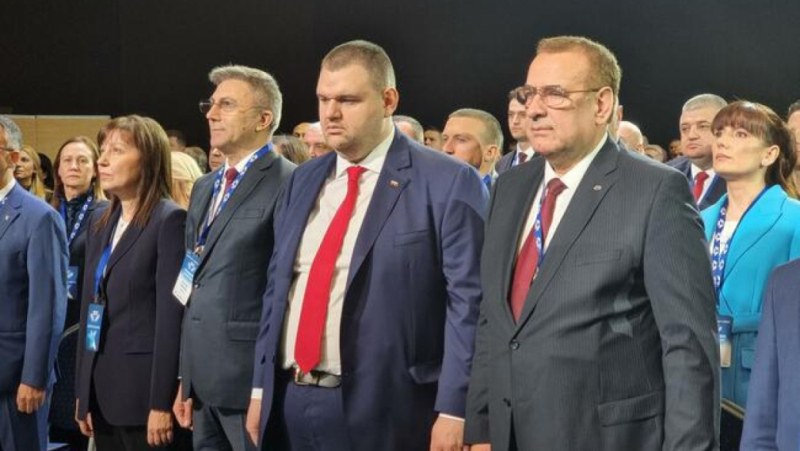 Официално! Делян Пеевски и Джевдет Чакъров са избрани за лидери на ДПС