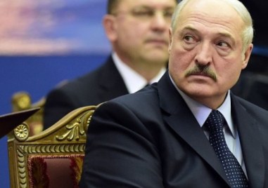 Беларуският лидер Александър Лукашенко заяви че ще се кандидатира отново