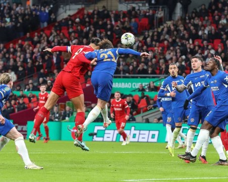 Ливърпул спечели страхотна драма с Челси и вдигна първи трофей за сезона