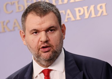 Председателят на ДПС Делян Пеевски сигнализира и ф главен прокурор главния