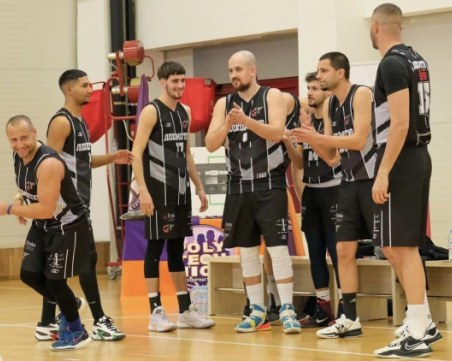 Баскетболистите на Локомотив отпаднаха от турнира за Купата на ББЛ