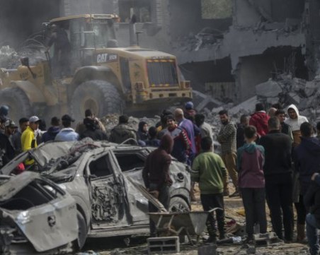 Израелската армия с план за евакуация в Газа