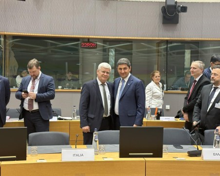 Министър Вътев участва в дискусия в Съвета на ЕС за проблемите на фермерите