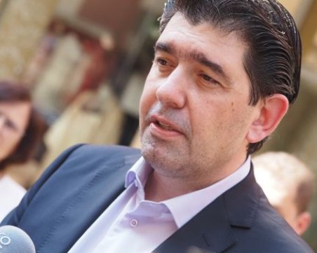 Таков: Част от ръководството на БСП иска да саботира европейските избори