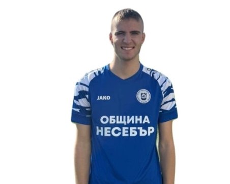 Юноша на Ботев и синът на Данчо Минев отидоха в Несебър