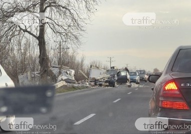 Тежка катастрофа е станала на пътя Пловдив – Карлово преди