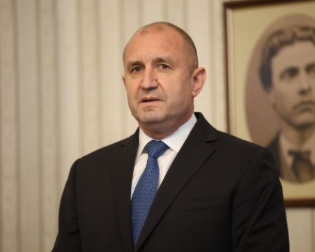 Президентът: Изпращането на натовски войски в Украйна означава глобален сблъсък